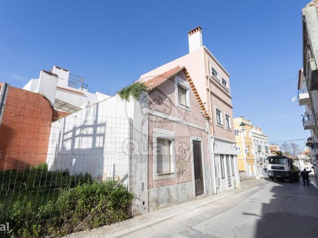 Moradia T2+1 em Barreiro