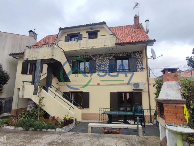 Prdio T6 I 3 Apartamentos I AL, Belinho