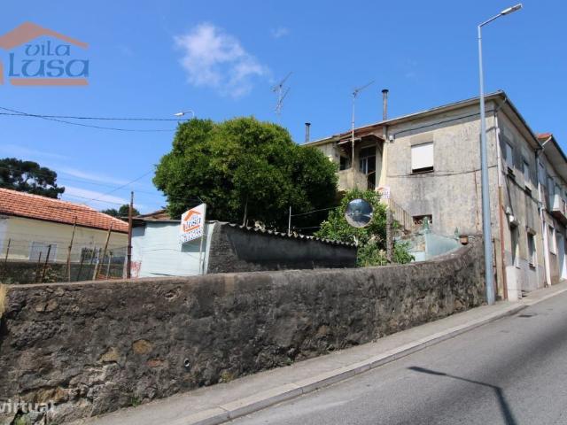 Prdio com 4 T1 em O.do Douro V.N. Gaia