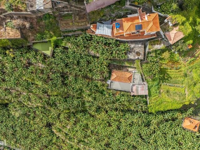 PRDIO COM CASA E TERRENO C/1403M2