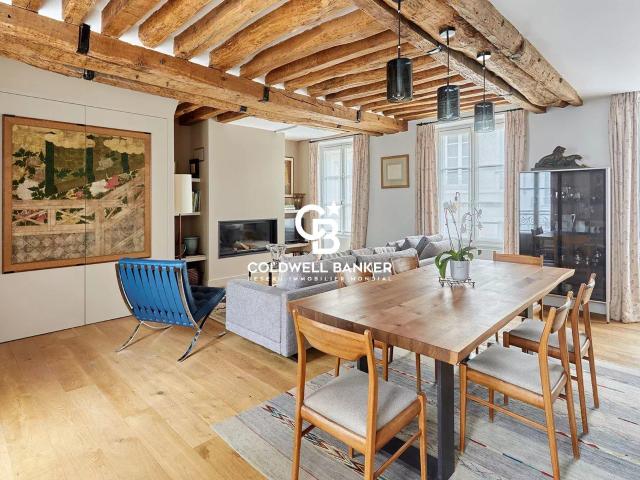 Prêt à vivre d'exception rue de Verneuil 91m² Paris 7ème