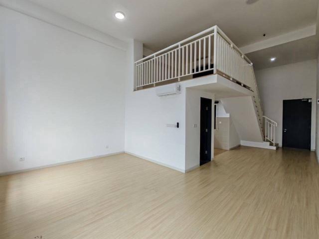 PRETTIEST LOFT UNIT sunway grid medini