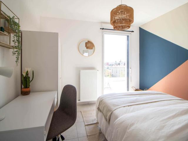 Pretty 10 m² bedroom near Lyon