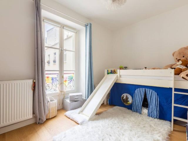 Pretty and neat home, Paris Amsterdam Apartments for Rent