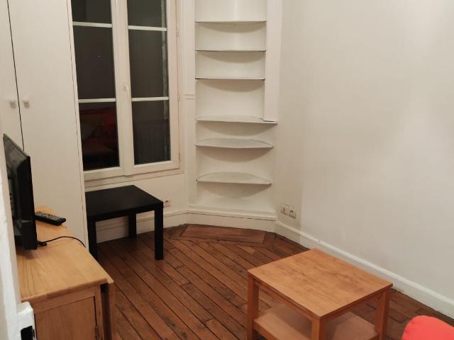 Pretty and lovely suite, Paris Amsterdam Apartments for Rent