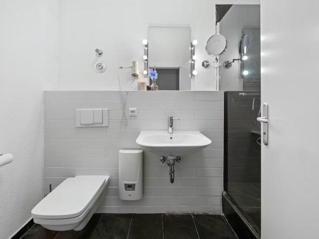 Pretty home located in Schöneberg, Berlin Amsterdam Apartments for Rent