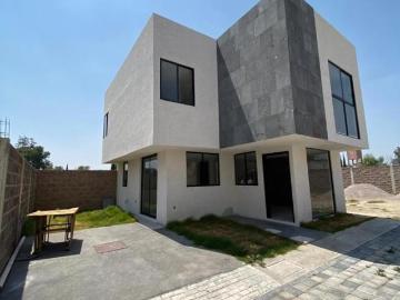 Preventa de casas con tres habitaciones, terraza y jardín en Tlaxcala