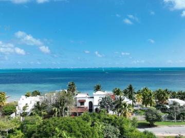 Preventa de Departamento Beach Front en Costa Mujeres C3846