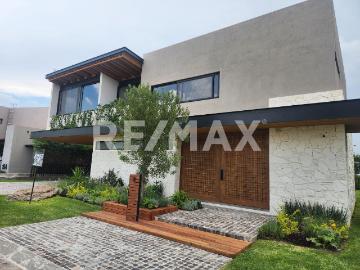 PREVENTA EXCLUSIVA CASA EL CAMPANARIO