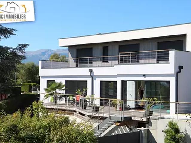 Prévessin Moëns 01280 Achat / Vente maison 6 pièces t6 piscine terrasse