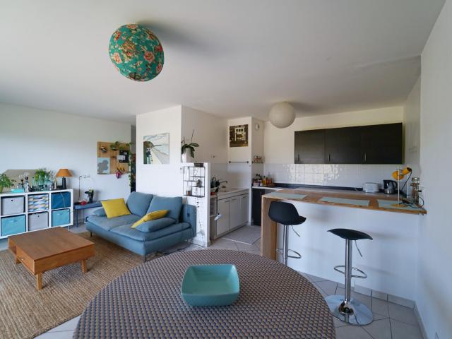 Prévessin Moëns Location Appartement 01