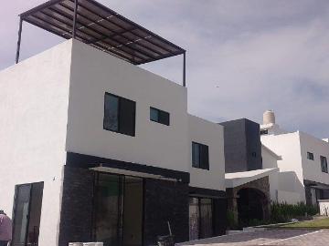 Pre Venta Casas en Condominio, Zona Sur con Seguridad