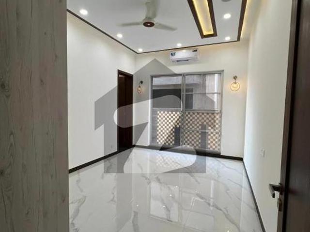 Precinct 7, 1000 Sq Yds Ultra Luxury Brand New Villa For Sale With Basement Prime Location Bahria Town Precinct 7