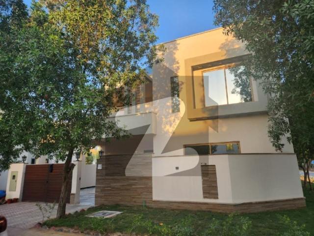 Precinct 8, 272sq yds Brand New Villa for Sale | Most Prime Location | Best For Living | Chance Deal Bahria Town Precinct 8