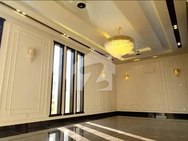 Precinct 18, 1000sq yds corner Ultra Luxury Villa for Sale | With Pool & Basement | A+ Construction Brand New | Prime Location Near by All Amenities