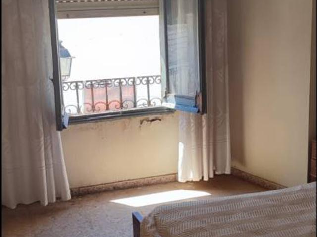 PRECIO, BARATO, CASA POR PRECIO DE GARAJE, se vende casa de 2 alturas de 80 metros 40 por planta, con 3 dormitorios