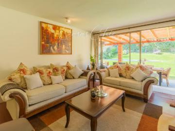Precio oportunidad: casa en condominio familiar | 5 Dormitorios por 11490.00 en Peñalolén