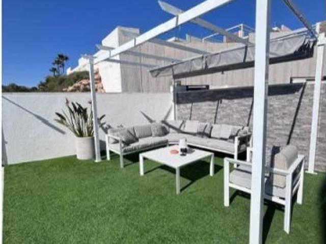 PRECIOSA VILLA MODERNA DE 5 HABITACIONES CON PISCINA CLIMATIZADA EN VILLA MARTÍN