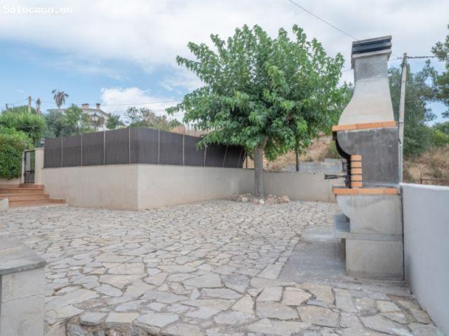 Preciosa vivienda familiar con piscina y vistas panorámicas al campo