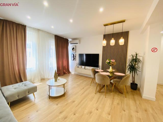 Preciosa vivienda reformada