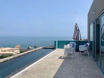 PRECIOSA Y MODERNA CASA DE PLAYA
