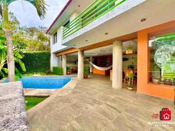 Preciosa Casa al norte de Cuernavaca con vista espectacular