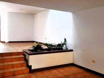 Preciosa casa cerca a la avenida san borja norte