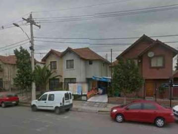Preciosa Casa de 2 pisos en Portal Oeste