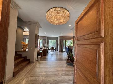Preciosa casa en Privada con doble jard?n y amenidades en Lomas de Bezares