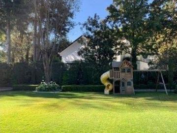 PRECIOSA CASA EN RANCHO SAN FRANCISCO, 900 M2 DE JARDIN