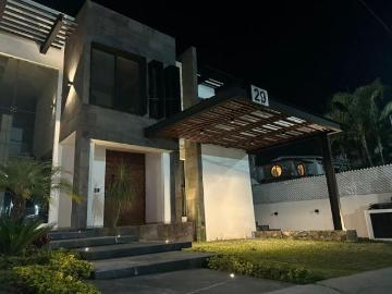 PRECIOSA CASA ESTILO MODERNO EN PREVENTA. LOMAS DE COCOYOC