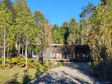 Preciosa casa rodeada de bosque nativo a 15 minutos del centro de Puerto Varas