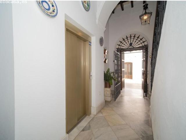 PRECIOSA CASA SEÑORIAL EN EL CENTRO DE SANLUCAR