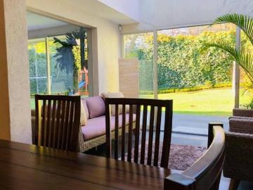 PRECIOSA, ENORME JARDÍN, TOTALMENTE REMODELADA