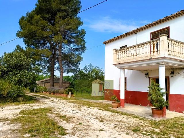 PRECIOSA FINCA 15 MIN DE ONTINYENT A PIE