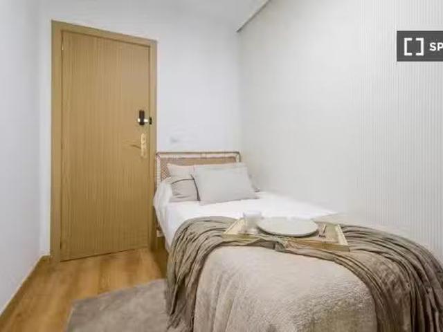 Preciosa habitación en alquiler en Madrid