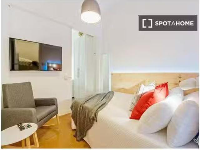 Preciosa habitación en alquiler en el Eixample, Barcelona