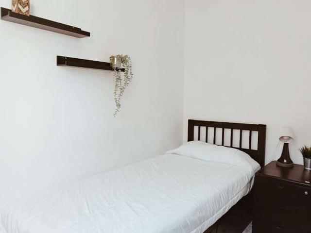 Preciosa habitación en alquiler en Puente de Vallecas, Madrid