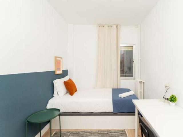 Preciosa habitación en alquiler situada en Madrid
