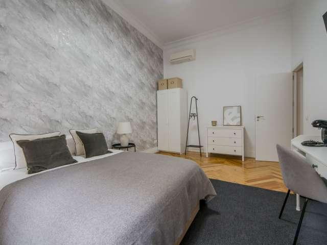 Preciosa habitación en alquiler situada en Madrid