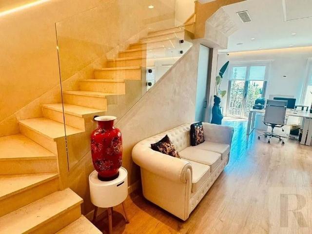 Preciosa oficina en Camoján Marbella