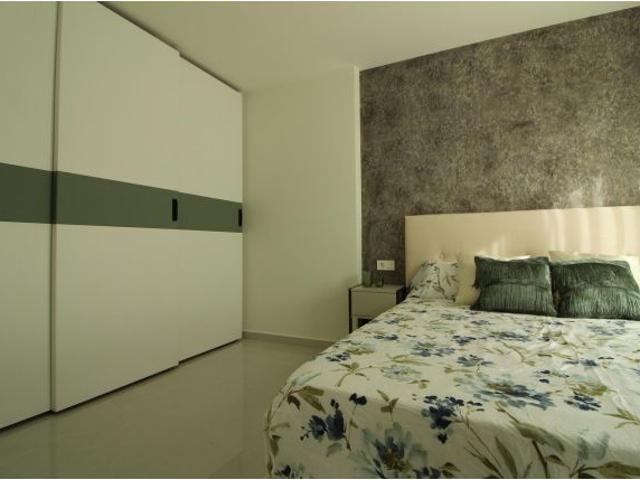 PRECIOSO APARTAMENTO A TAN SOLO 100 METROS DEL MAR ZONA TORRE DE LA HORADADA