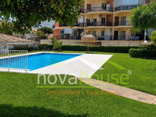 PRECIOSO APARTAMENTO A UN PASO DE LA PLAYA DE LA CARIHUELA