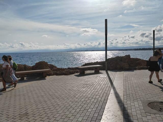Precioso apartamento con salida directa a la playa