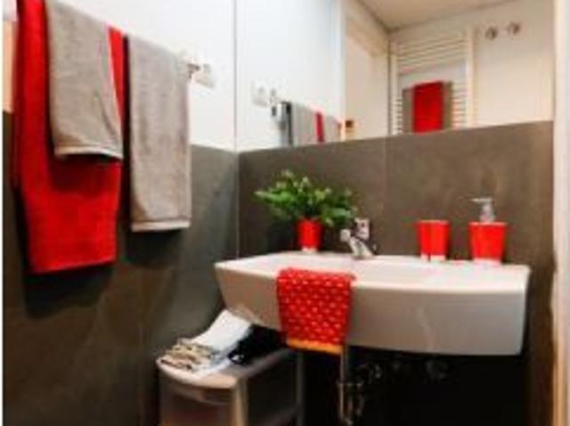 Precioso apartamento de 1 dormitorio en alquiler cerca de Metro en Puerta del Ángel