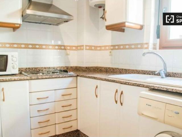 Precioso apartamento de 2 dormitorios en alquiler en Ciutat Vella