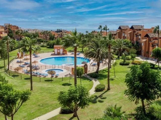 ✨ Precioso Apartamento de 2 Dormitorios en Casares del Sol – A solo 800m de la Playa
