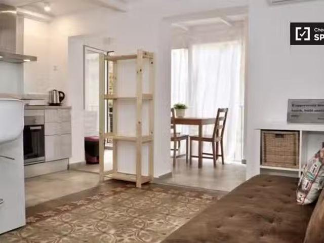 Precioso apartamento de 3 dormitorios en alquiler en Eixample.