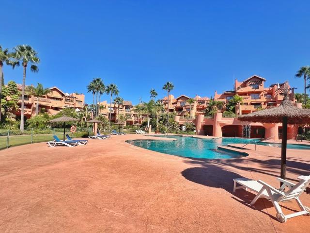 Precioso Apartamento en Planta Baja de 2 Dormitorios en Alquiler – Sotoserena, Estepona