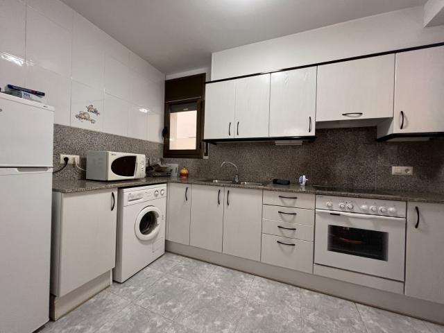 Roses, Salatar · Apartamento en primera línea de mar con gran terraza y piscina comunitaria